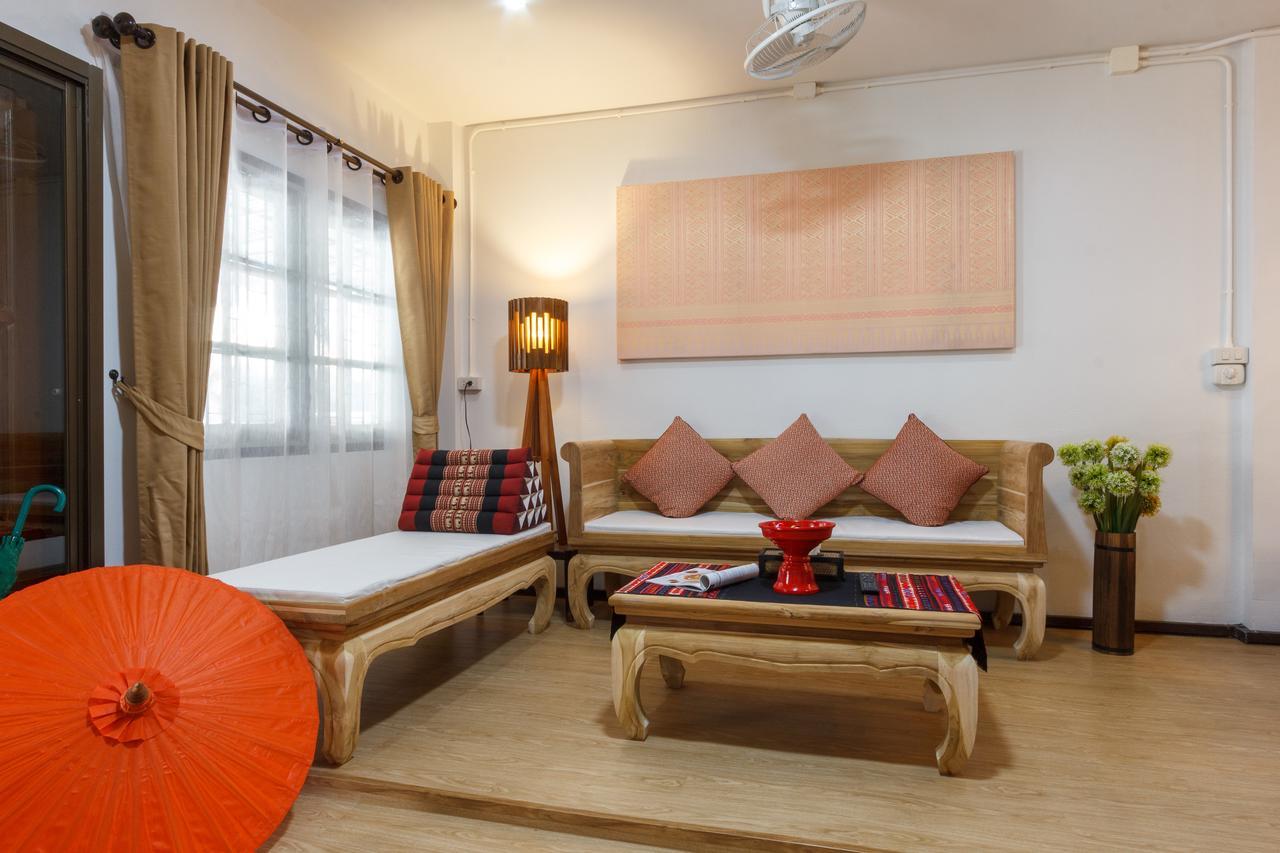 Baan Singharaj Hotel Chiang Mai Buitenkant foto