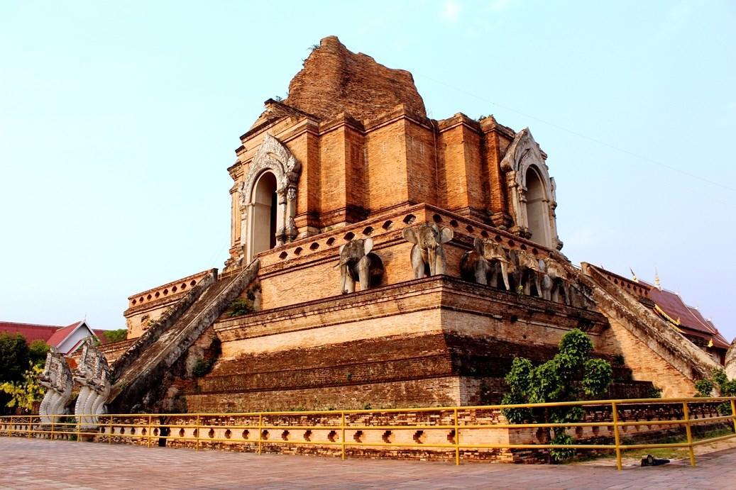 Baan Singharaj Hotel Chiang Mai Buitenkant foto